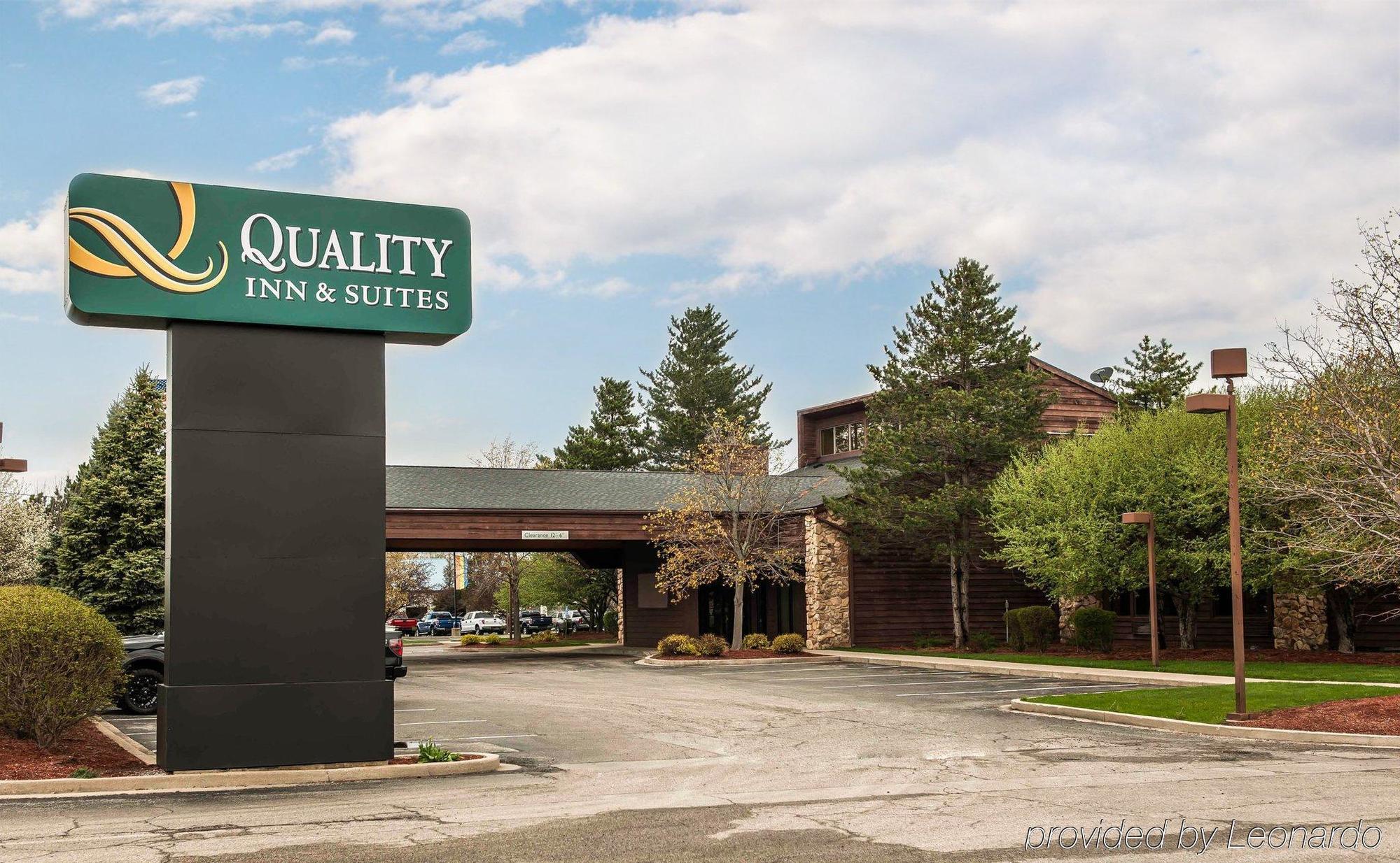 Quality Inn & Suites Goshen Exterior photo